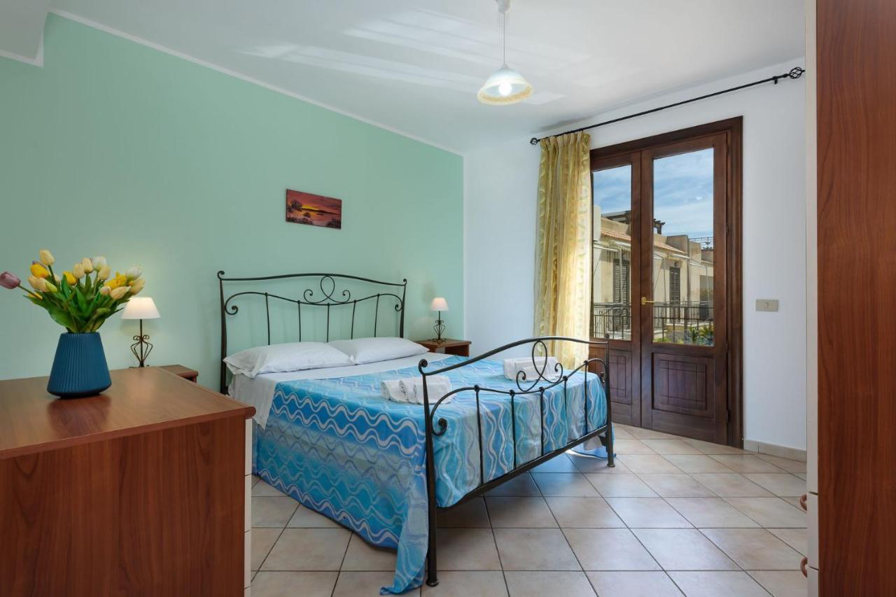 I Tre Golfi - Appartamenti Con Terrazzo Fino A 800 Mt Dal Mare Сан-Вито-Ло-Капо Экстерьер фото
